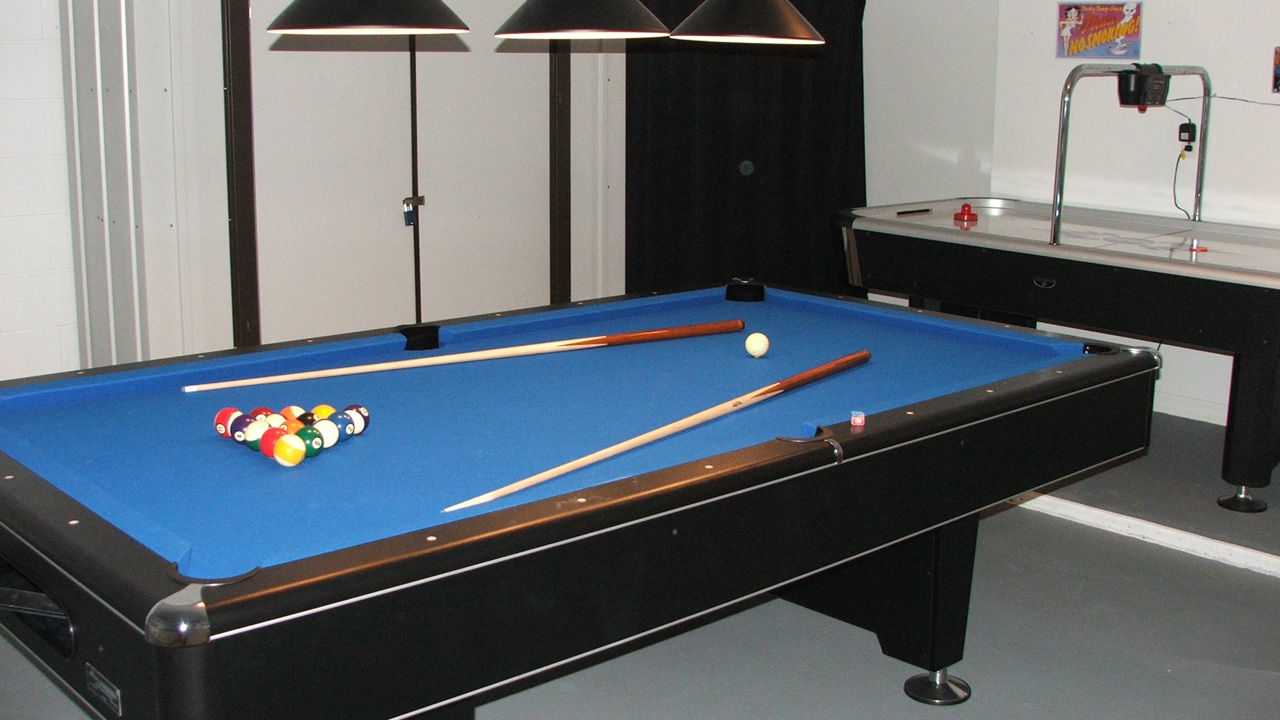 Garage Games Room